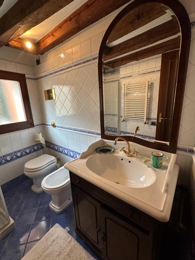 1 Ca'Del Traghetto Family Apartment เวนิส ภายนอก รูปภาพ