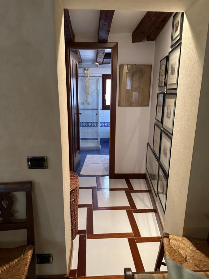 1 Ca'Del Traghetto Family Apartment เวนิส ภายนอก รูปภาพ