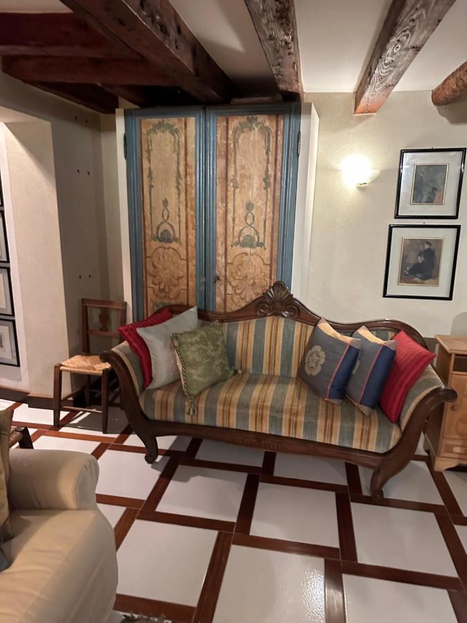 1 Ca'Del Traghetto Family Apartment เวนิส ภายนอก รูปภาพ